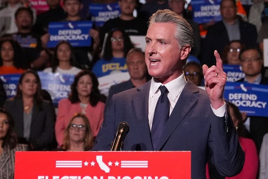 Thống đốc California nêu ý định tranh cử tổng thống Mỹ