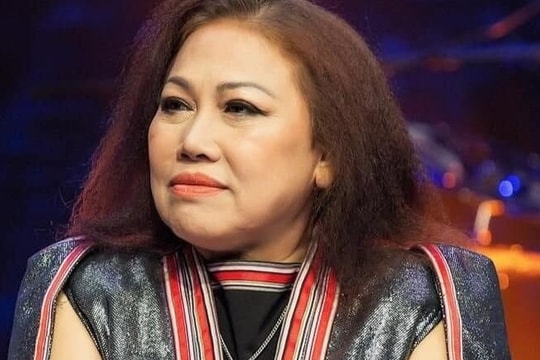 Ca sĩ Siu Black trước khi phải nhập viện