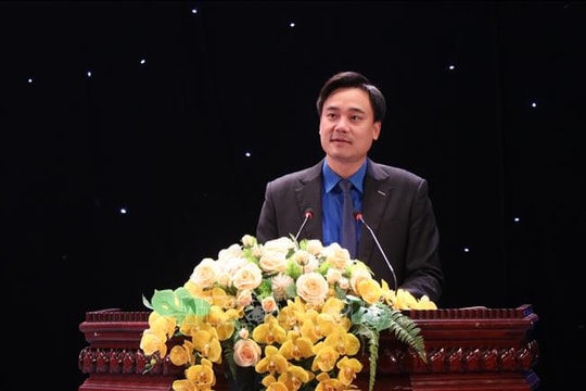 Thể hiện rõ tinh thần đổi mới, khát vọng vươn lên