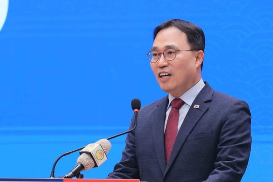 Đại sứ Choi Youngsam: Chuyến công tác tại Hàn Quốc của Chủ tịch nước Lương Cường có ý nghĩa to lớn