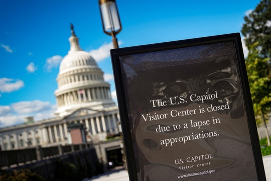 Kinh tế Mỹ bắt đầu chịu hậu quả khi chính phủ đóng cửa