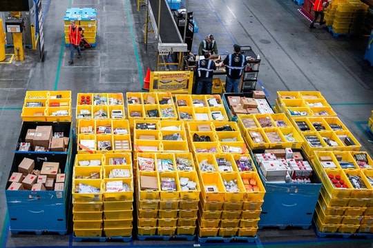 Amazon có thể sa thải 30.000 nhân viên