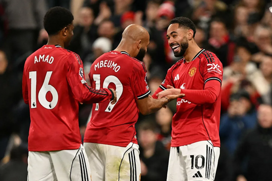4 yếu tố giúp Man Utd khởi sắc