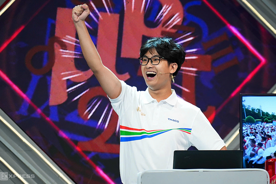 Hà Nội khen thưởng đột xuất cho quán quân Olympia 2025