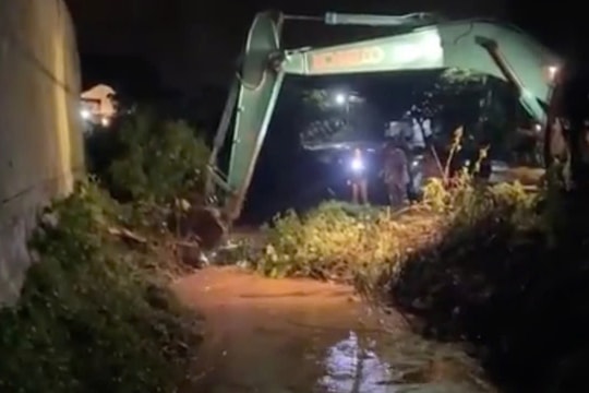 Cô giáo ở Lâm Đồng bị lũ cuốn