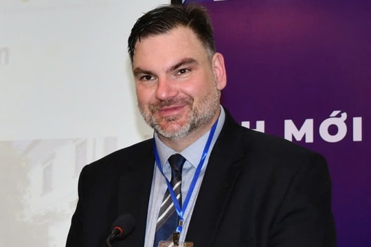 'Người dân không mua, thuê nổi nhà là bài học của các siêu đô thị'