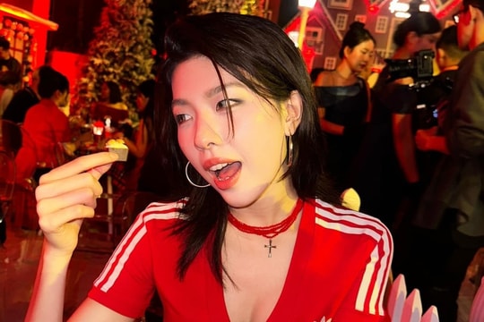 Lamoon vấp tranh luận