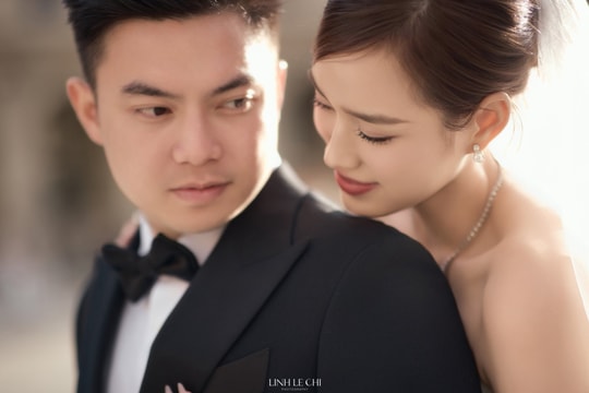 Ảnh cưới đẹp như mơ của hoa hậu Đỗ Thị Hà và chồng thiếu gia tại châu Âu