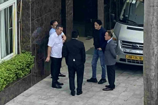 Sự cố nhầm quốc kỳ Việt Nam: Lãnh đạo LĐBĐ Thái Lan đến VFF xin lỗi