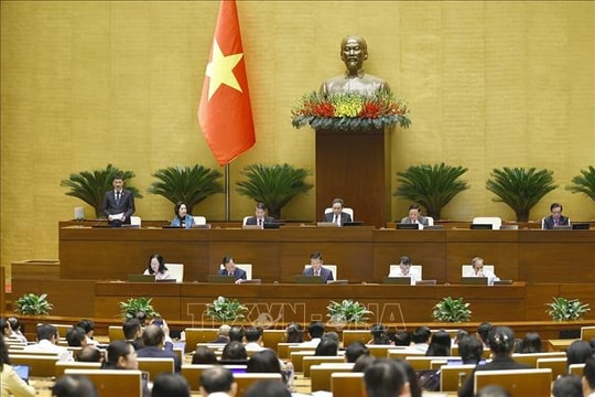 Cử tri Hà Nội: Thực hiện tốt 10 giải pháp của Chính phủ để đạt và vượt chỉ tiêu cả năm 2025