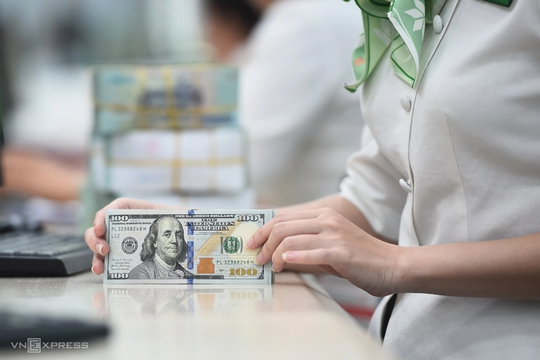 Ngân hàng Nhà nước yêu cầu tăng thanh, kiểm tra việc mua bán ngoại tệ