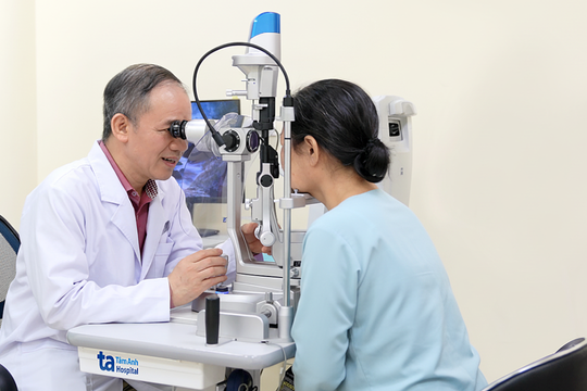 Khôi phục thị lực sau 20 năm bị sẹo giác mạc