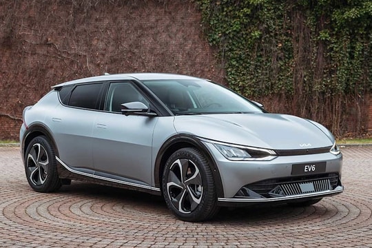 Những mẫu xe điện có pin 'khỏe mạnh' nhất