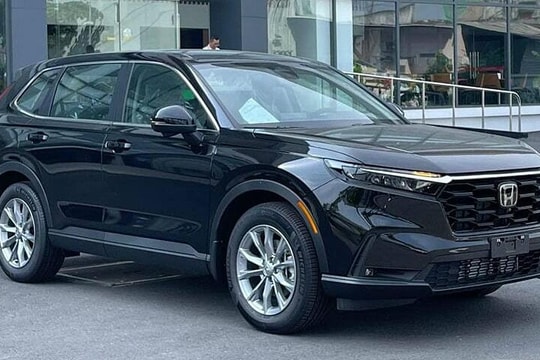 Nên chọn Lynk & Co 01 Hyper hay cố mua CR-V L?