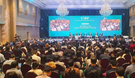 Việt Nam chuẩn bị đón sóng tỉ đô vào bất động sản công nghiệp