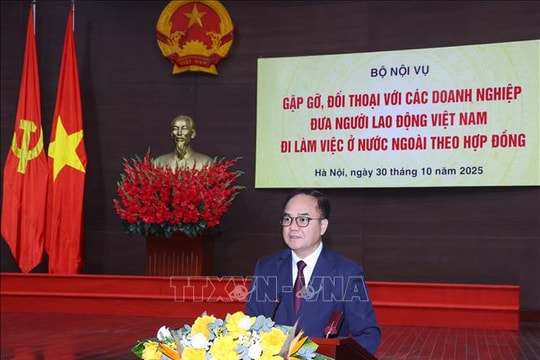 Kiên quyết xóa bỏ kẽ hở trong quản lý, cung ứng dịch vụ đưa lao động đi làm việc ở nước ngoài