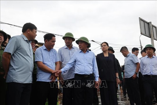 Không để người dân bị thiếu thốn, bị cô lập trong thiên tai