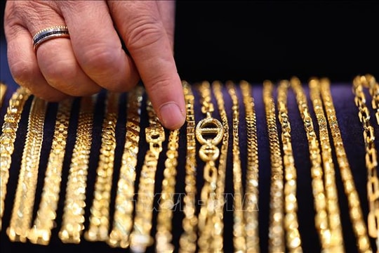 Giá vàng thu hẹp đà tăng sau phát biểu của Chủ tịch Fed