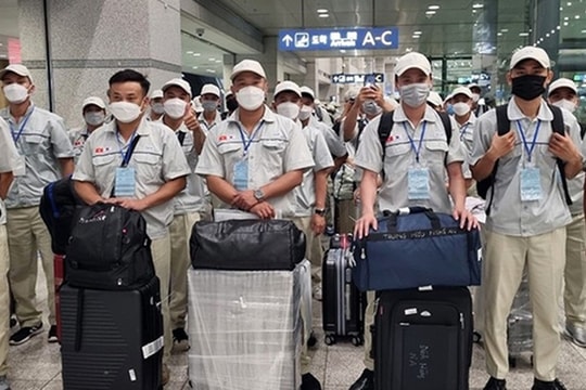 Công an phát hiện DN đưa người đi nước ngoài để ngoài sổ sách số tiền lớn