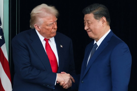 Mỹ giảm 10% thuế liên quan fentanyl với Trung Quốc