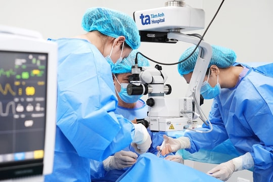 Sau ghép giác mạc mắt có nhìn rõ không?