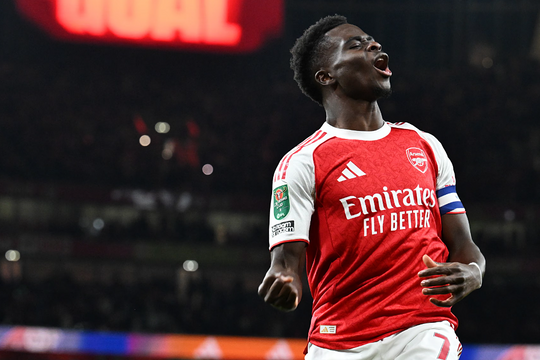 Arsenal thắng 8 trận liên tiếp