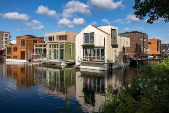 Nhà nổi giúp Hà Lan sống chung với ngập lụt