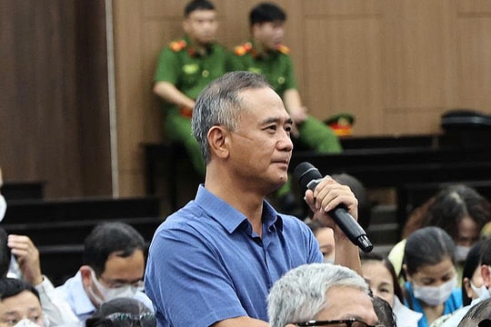 Cựu bí thư Thành ủy Hòa Bình khai nhiều lần 'vay nóng' đánh bạc