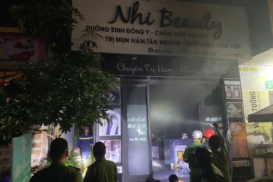 Bắt kẻ đốt tiệm spa khiến hai người chết