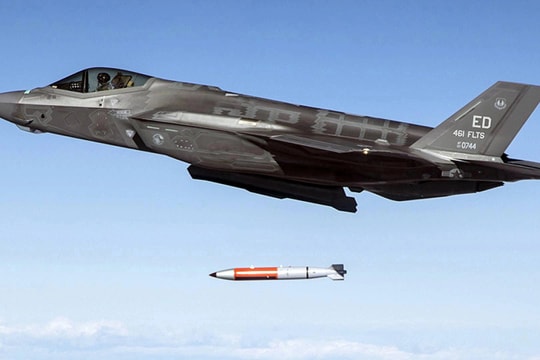 Tổng thống Mỹ ra lệnh nối lại thử nghiệm vũ khí hạt nhân