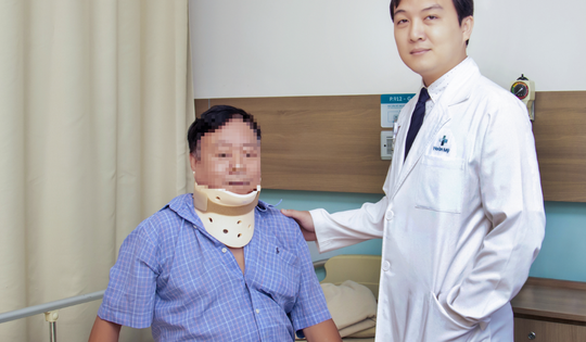 20 năm đi lại khó khăn, phát hiện “thủ phạm” từ cột sống cổ