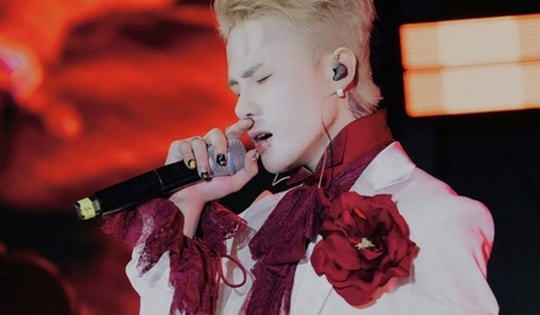 Ca sĩ Jack xin lỗi và tạm dừng hoạt động sau ồn ào hát ca khúc gây tranh cãi