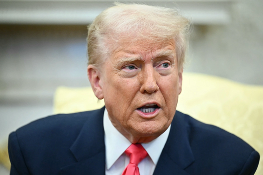 Ông Trump bỏ ngỏ khả năng áp đặt lệnh trừng phạt Nga