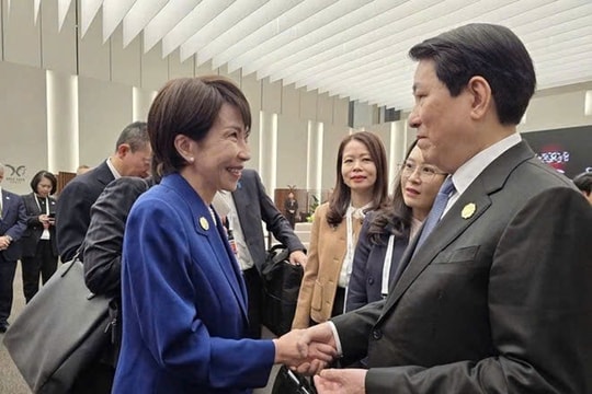 Chủ tịch nước Lương Cường gặp lãnh đạo các nền kinh tế APEC