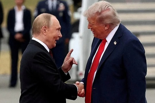 Thượng đỉnh Trump-Putin bị hủy