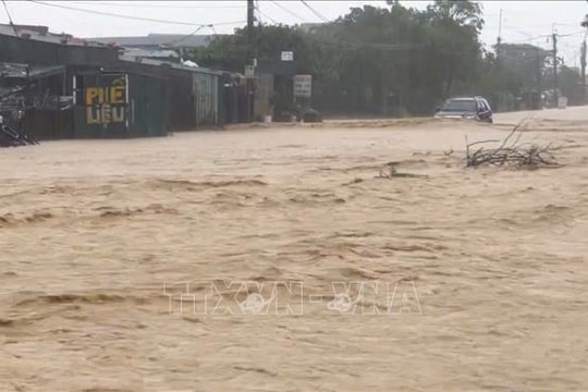 Hà Tĩnh khẩn trương ứng phó với mưa lớn gây ngập lụt cục bộ
