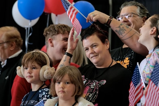 Mỹ giới hạn tiếp nhận 7.500 người tị nạn mỗi năm