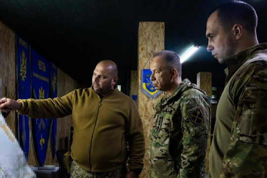 Tư lệnh Ukraine lần đầu gặp các chỉ huy mặt trận Pokrovsk