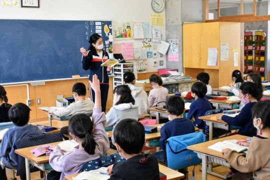 Làm 52-55 giờ mỗi tuần, giáo viên Nhật kiệt sức