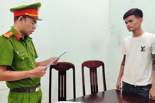 Thanh niên đánh thai phụ vì 'bán mì tôm đắt' tiếp tục đi gây rối