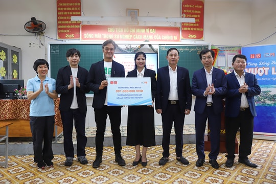 Hỗ trợ gần một tỷ đồng tái thiết trường học Nghệ An