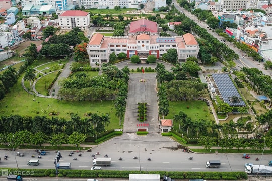 Đề xuất dùng trụ sở UBND quận 12 cũ làm trường học