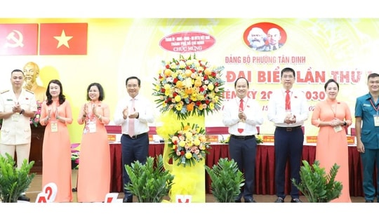 Chủ tịch UBND TP HCM Nguyễn Văn Được dự, chỉ đạo đại hội phường Tân Định