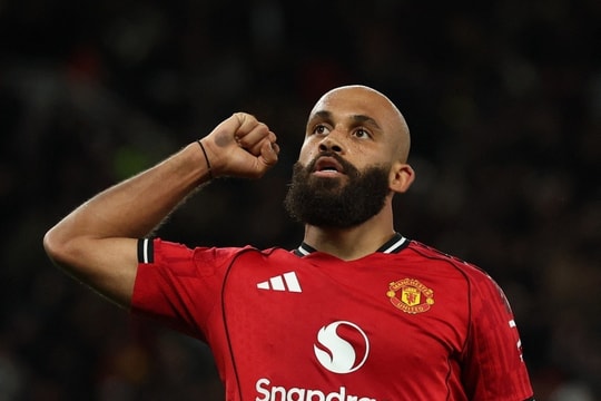 Mbeumo từ chối 4 CLB để đến MU