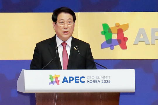 Chủ tịch nước Lương Cường đề xuất 5 định hướng lớn hợp tác cho APEC