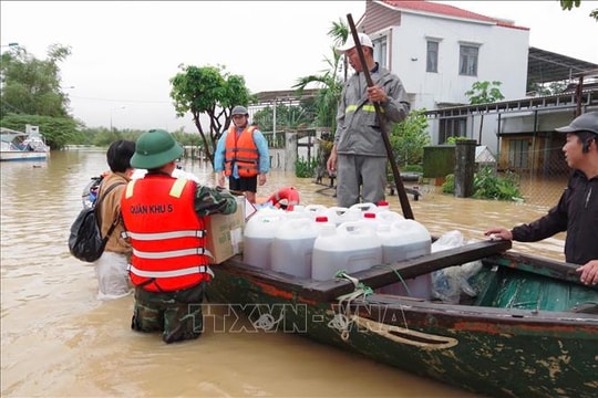 Sức mạnh của đoàn kết, của tình người Việt Nam