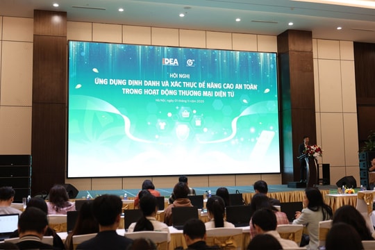 Nâng cao an toàn thương mại trực tuyến bằng định danh điện tử