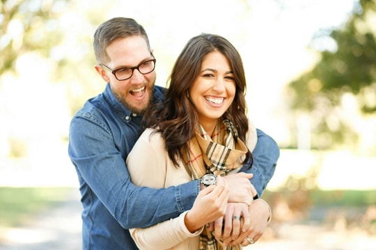 6 bí mật về khoảng cách tuổi tác vợ chồng