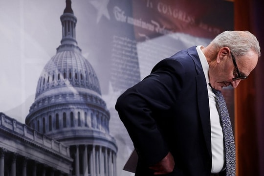 Kinh tế Mỹ có thể mất 14 tỷ USD vì chính phủ đóng cửa