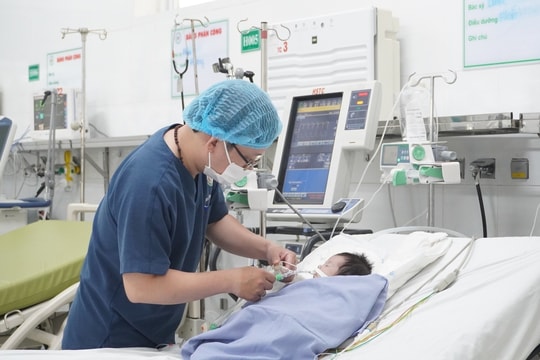 Chăm sóc sai cách khiến trẻ nhiễm RSV trở nặng